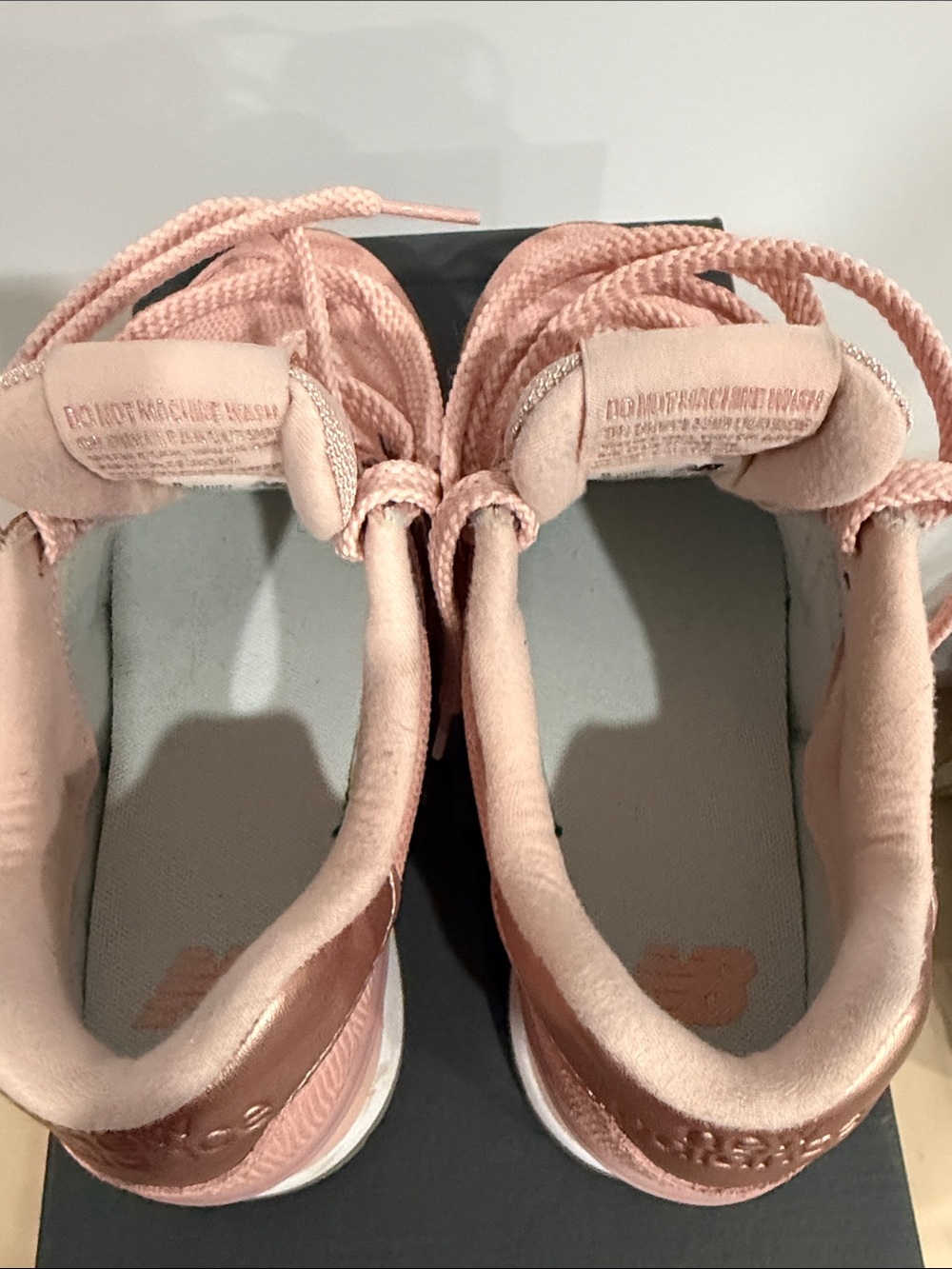 New Balance Sparkly Rosé Pink Sneakers - Picture 4 of 8